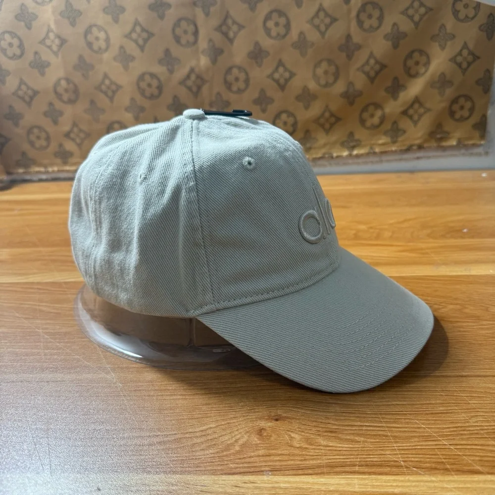 ALO Yoga Beige Embroidered Logo Baseball Cap